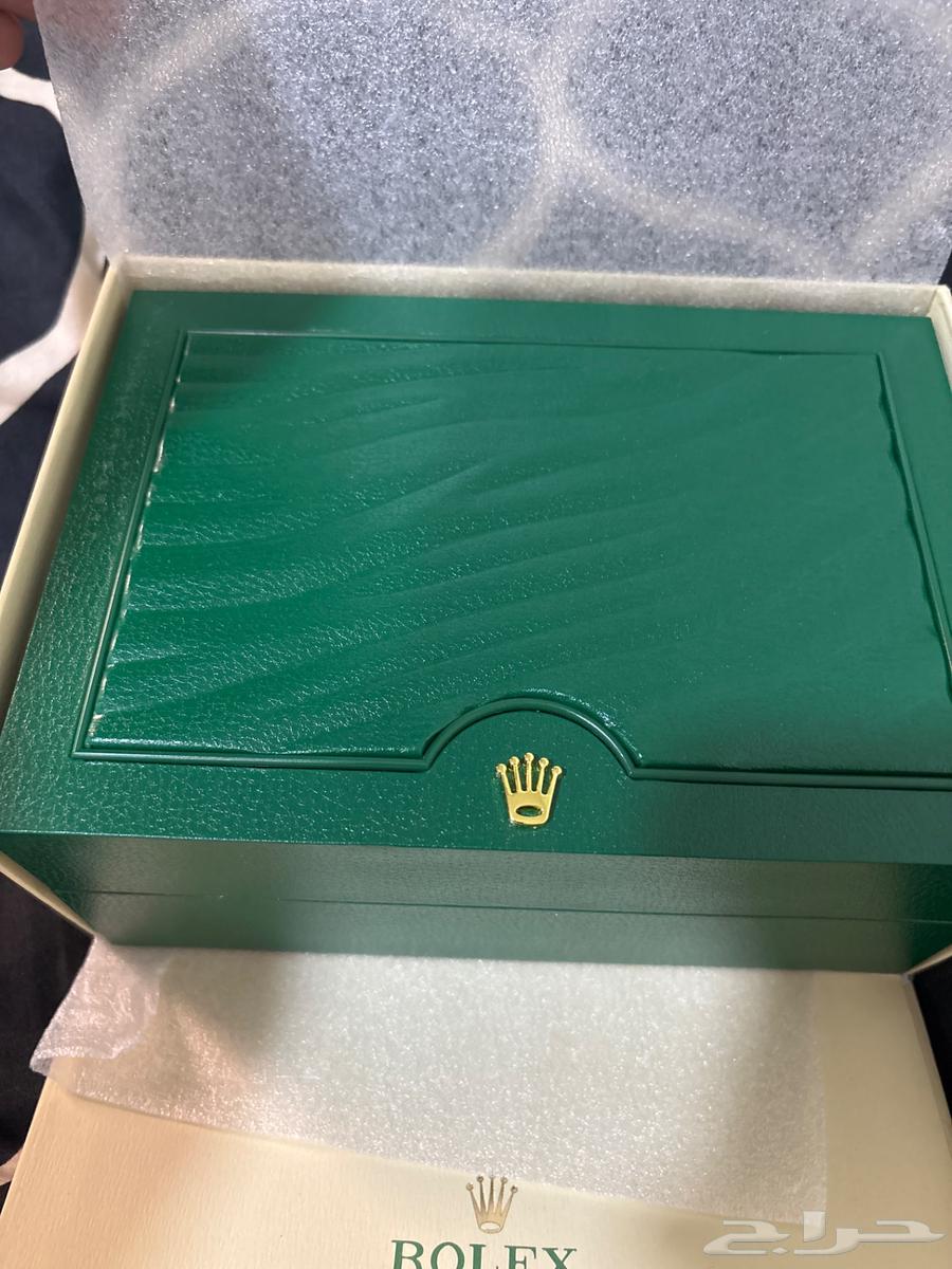 Brand new Rolex watch with all its accessories63098579468546111
