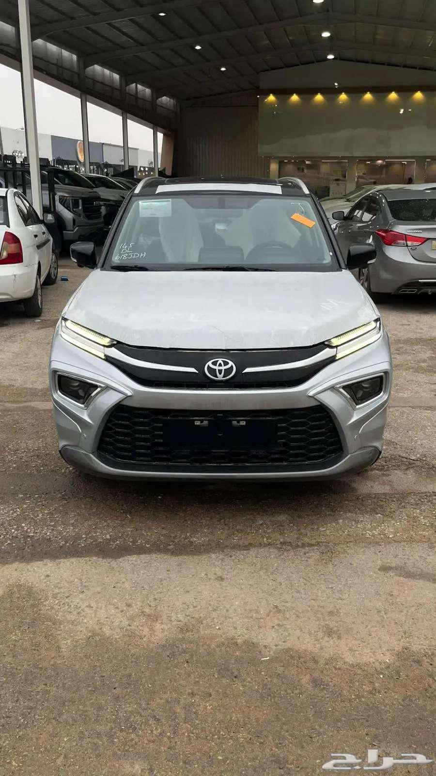 Toyota Urban Cruiser 202563149146547075111