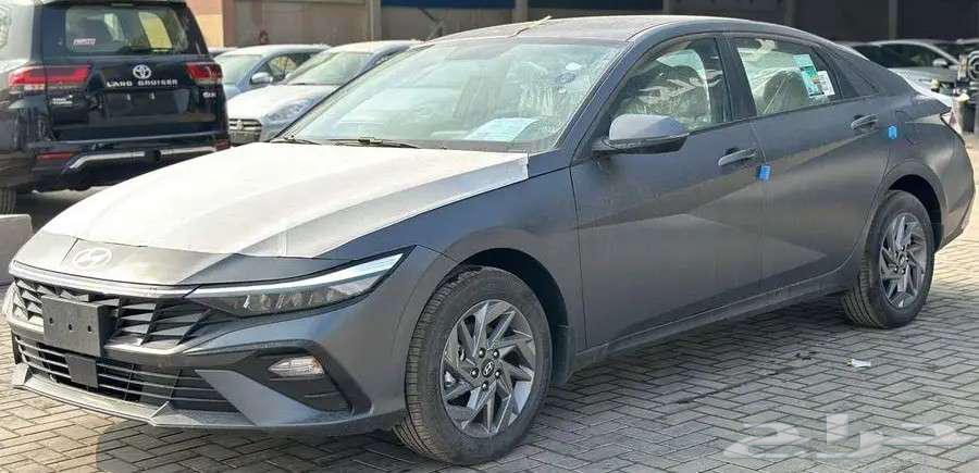 Hyundai Elantra Smart 2025, 2000 cc, installment available through all banks63149139547139111