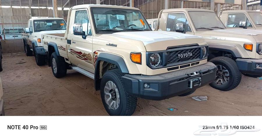Land Cruiser with 4.0 petrol engine, 4x4 Super Deluxe, model 2025 available63149600373122112