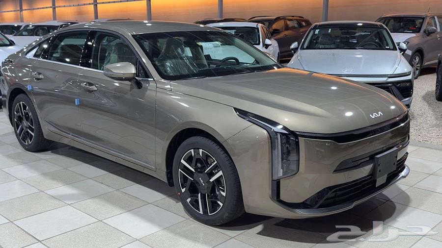The new Kia K8 2025 model has just arrived at Al-Jaber agency.63147220662915113