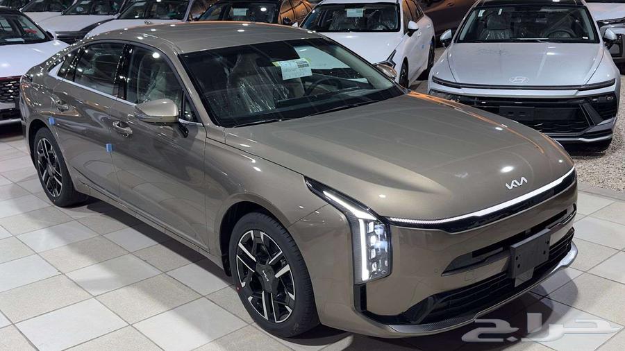 The new Kia K8 2025 model has just arrived at Al-Jaber agency.63147220662915114