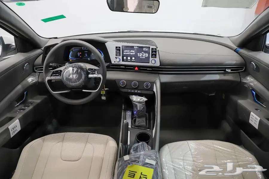 Hyundai Elantra 2025 available in all categories63147728050305113