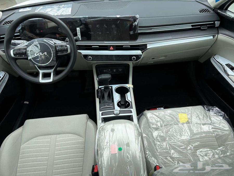 Kia K5 Standard upgraded model 2025 (87,500) the lowest prices63151451515137114