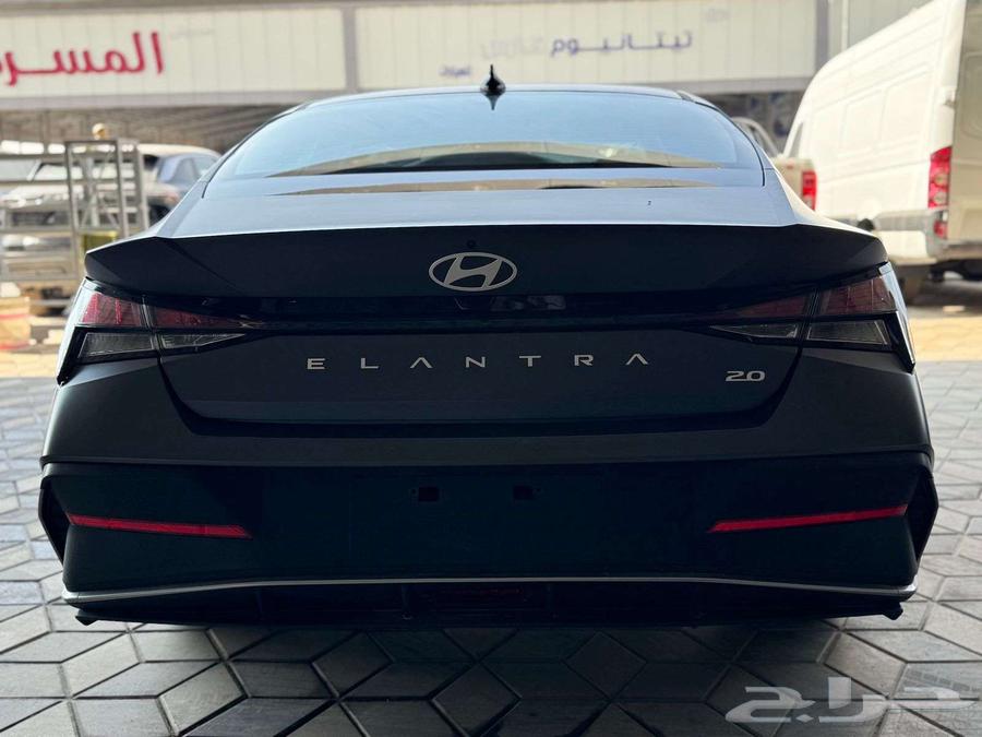 Hyundai Elantra Smart 2025 (Cash and Installments)63150045782017113