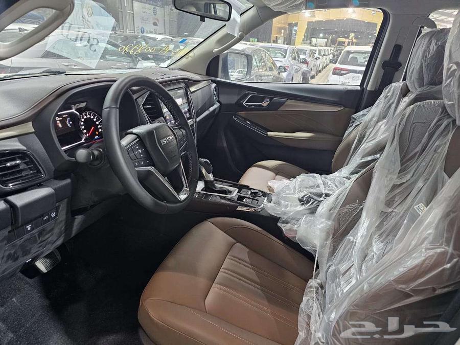 Isuzu MUX 2024 full option cash and bank63150517481091114
