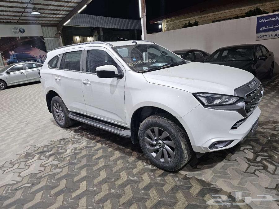 Isuzu MUX 2024 full option cash and bank63150517481091113