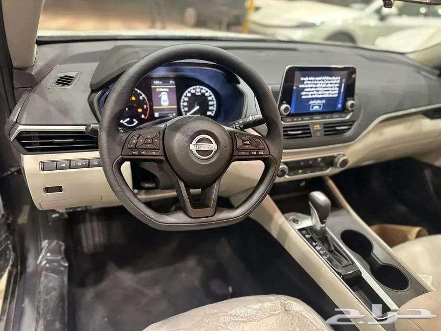 Nissan Titan Standard Model 202563149153788034112