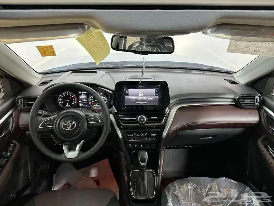 Toyota Urban GLX full option 202563148189581059113
