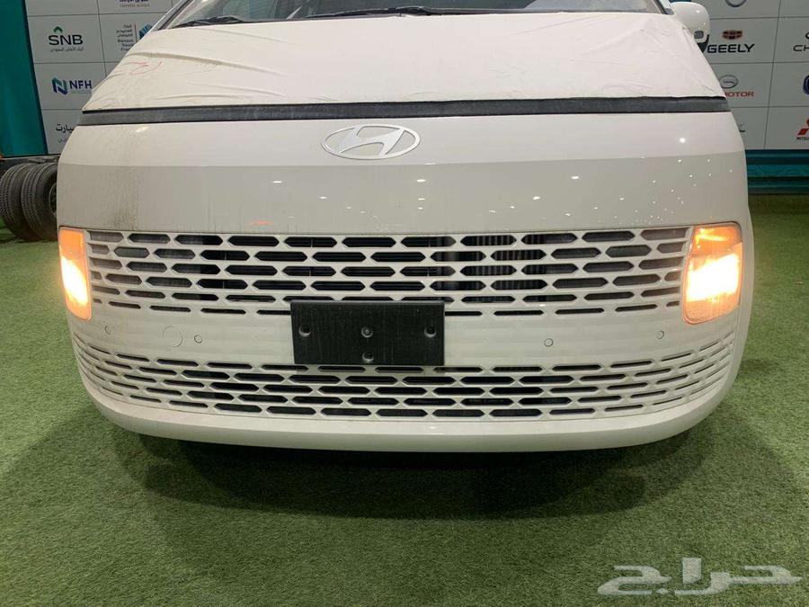 Hyundai Staria 11 passenger 2025 automatic transmission diesel, cash and installments63150057170562111