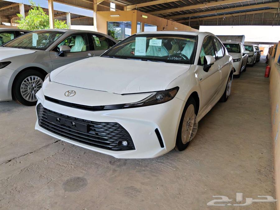 Camry E Plus Plus Hybrid 2025 sunroof opening63149150324482111