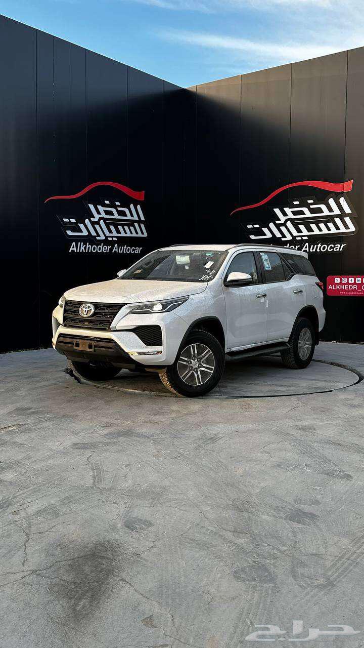 Toyota Fortuner GX2 202563145375611906111