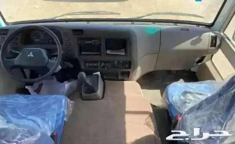 Mitsubishi Rosa 26-passenger diesel bus, Gulf version63144914500225114