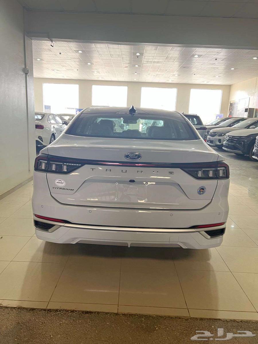 Ford Taurus Titanium Al-Jazeera Agency Model 202563145355633282114