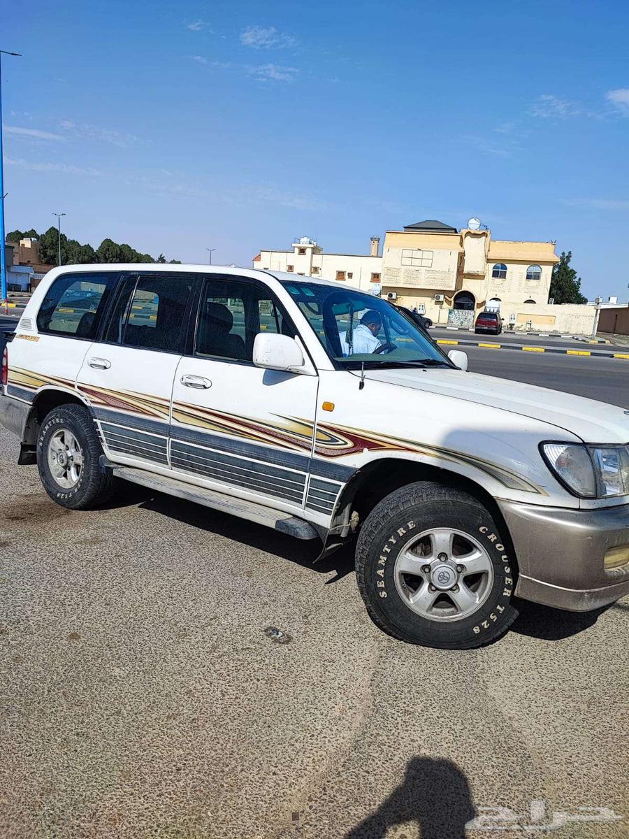 Toyota Land Cruiser 1998 model, upgraded to 2004, new inspection, new registration form63144451948418114