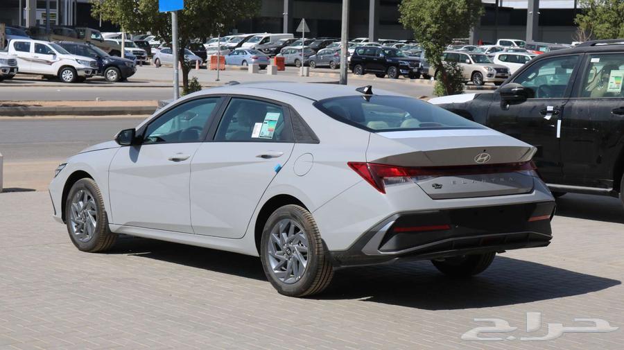 Hyundai Elantra 2025 all variants cash and installments63147740337922112