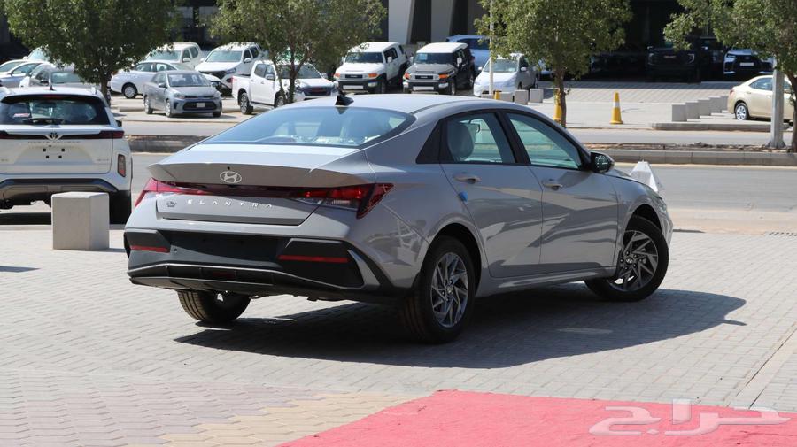 Hyundai Elantra 2025 all variants cash and installments63147740337922111