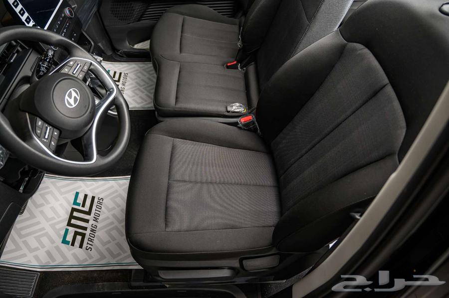 Hyundai Staria Passenger Van Model 202563145828114179114