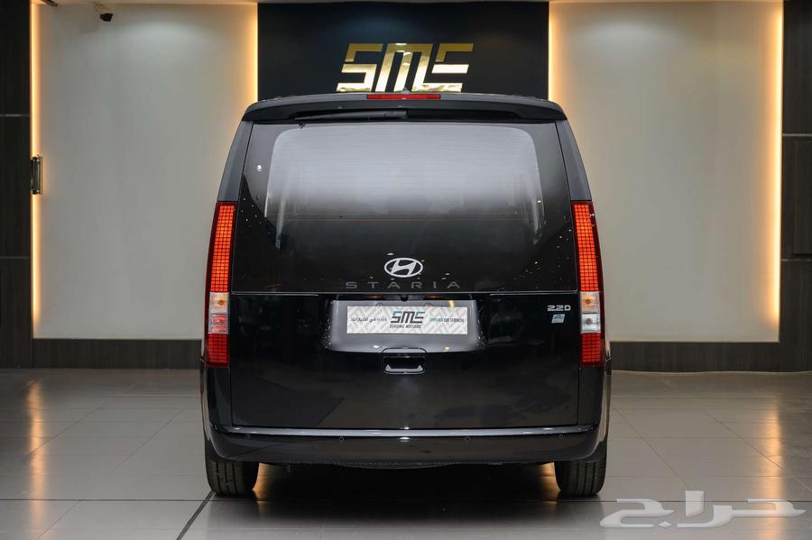 Hyundai Staria Passenger Van Model 202563145828114179113