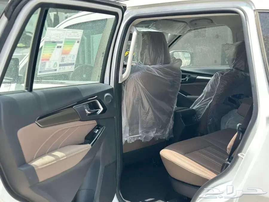 Isuzu MU-X 2024 fully loaded, double cab, at the best price63143516064387114