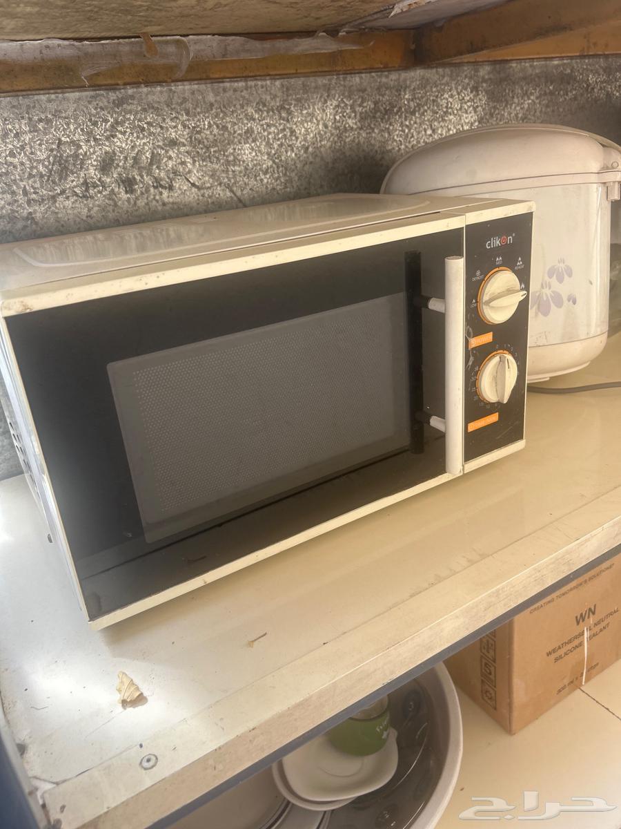 Electrical appliances and an iron cabinet63476814071298114