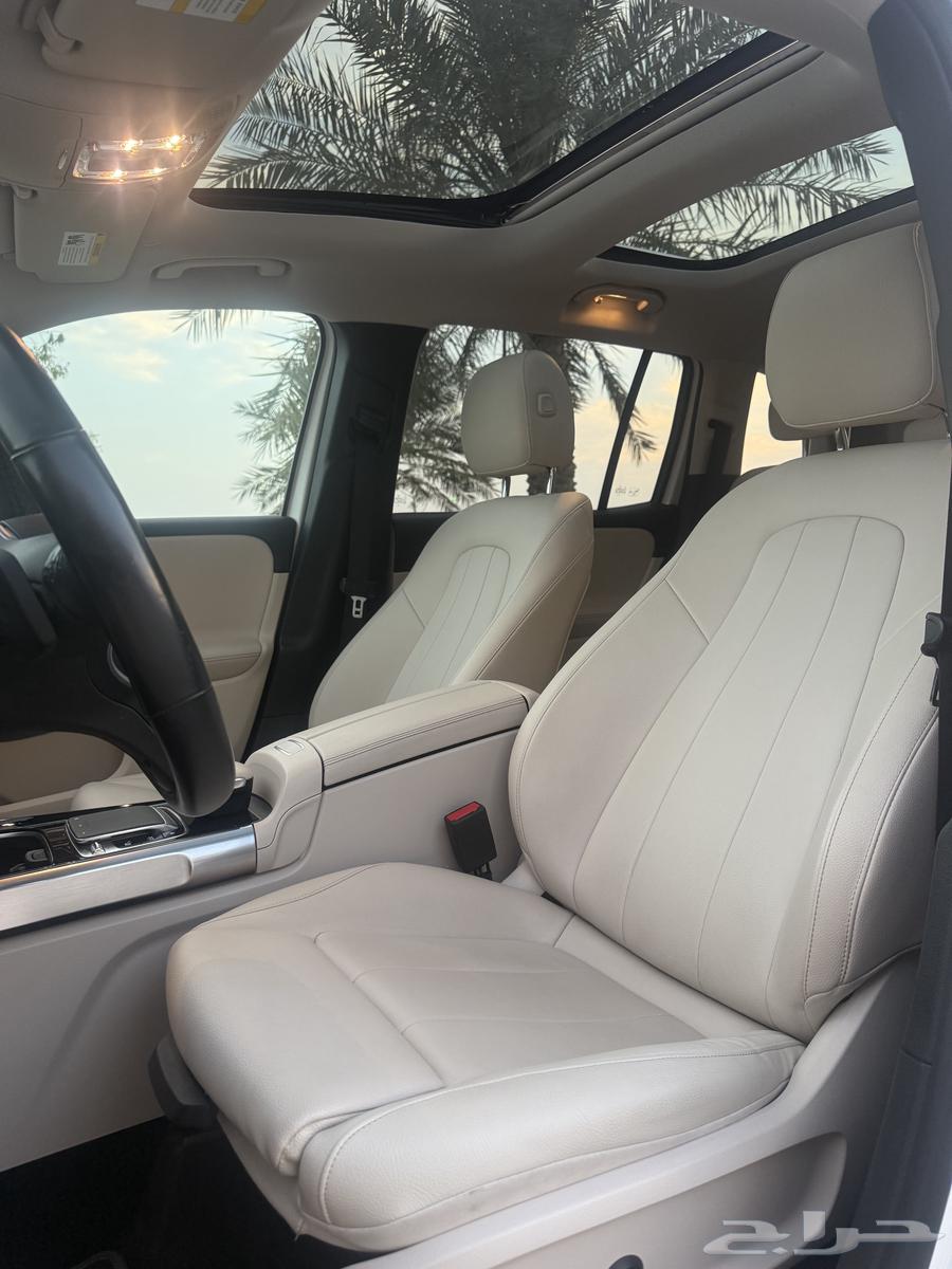 Mercedes GLB 25063139724404739112