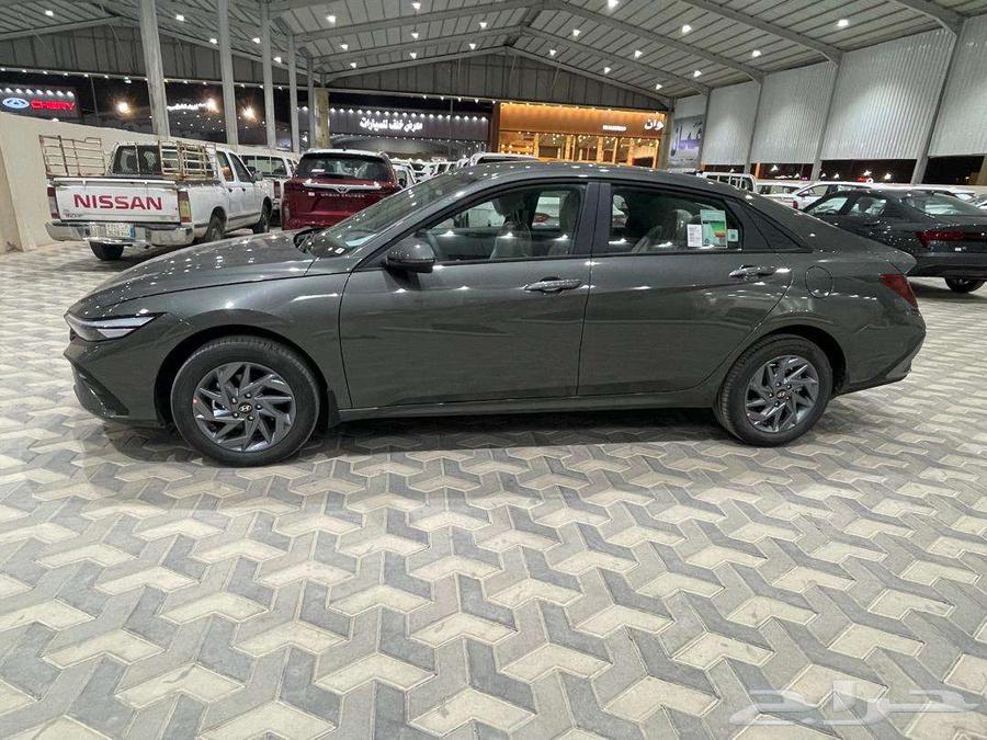 Hyundai Elantra Smart 2000 CC 2025 Al-Waalan63142178852098114