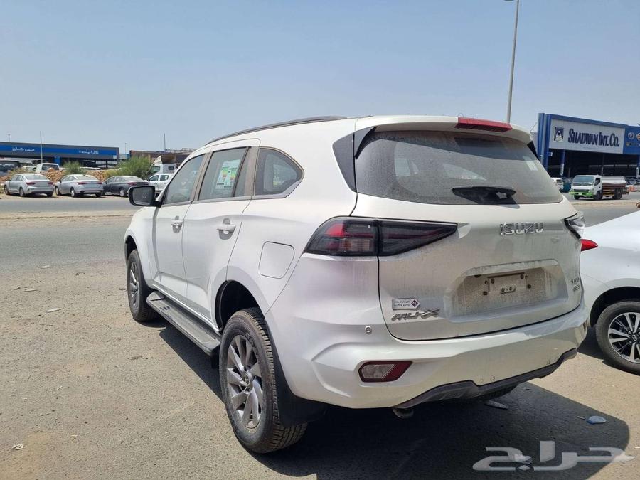 Isuzu MUX full option 4x4 2024 model best offers63140731214979114