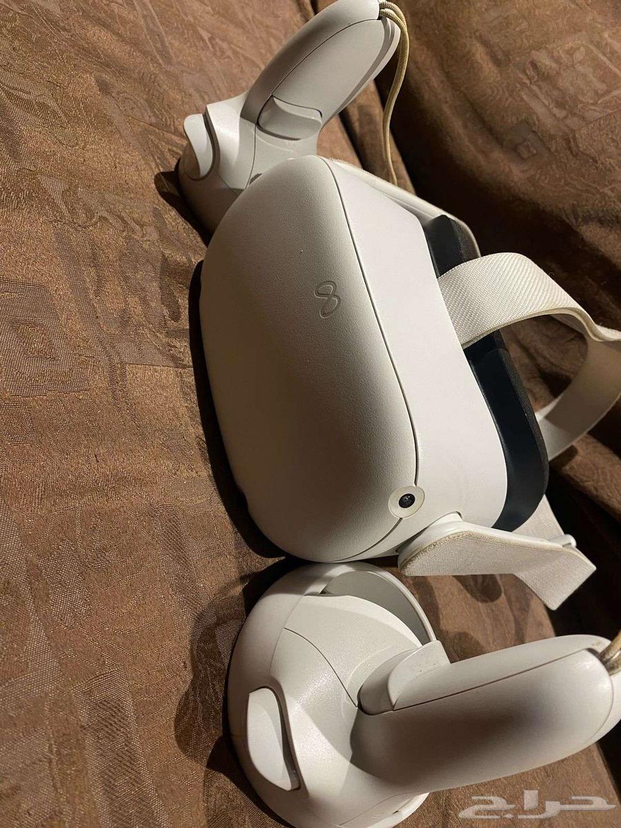 VR Headset63090362460546111