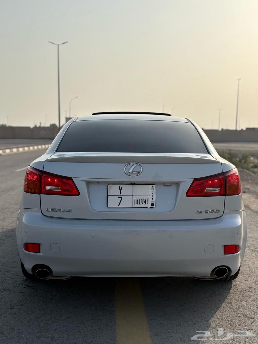Lexus Enform, I need a new agency except for rear refinish.63136876713603113
