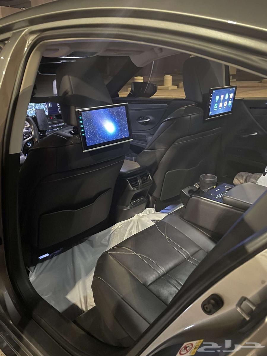 Lexus Dubai plates available in Saudi Arabia, provided that the transmission, engine, and chassis are clean.63137832559363116
