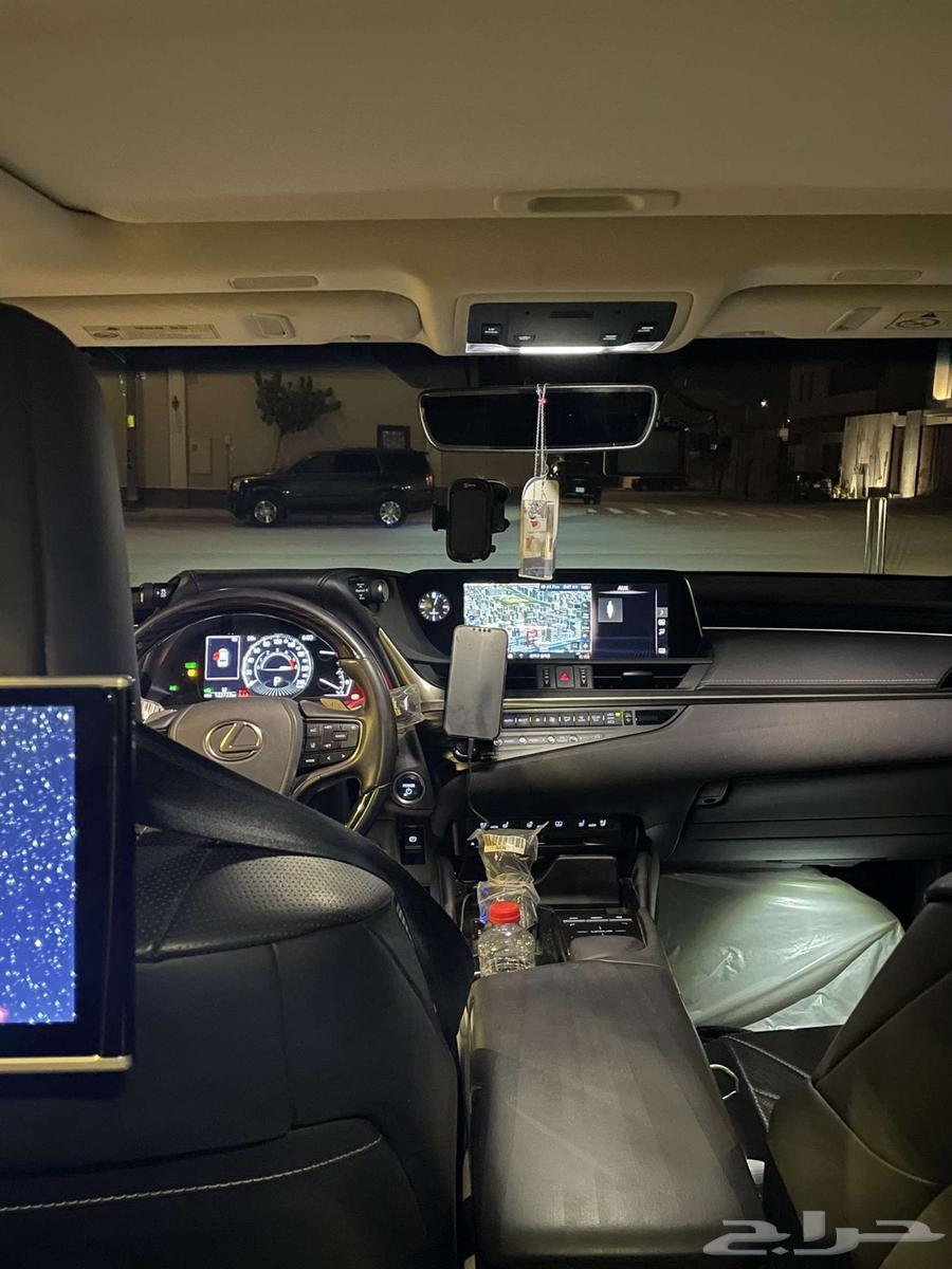 Lexus Dubai plates available in Saudi Arabia, provided that the transmission, engine, and chassis are clean.63137832559363112