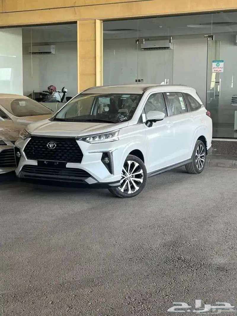 Toyota Vellfire GLX gasoline Saudi 2024 with installment of 1200 at Al-Hassan63134046532611111