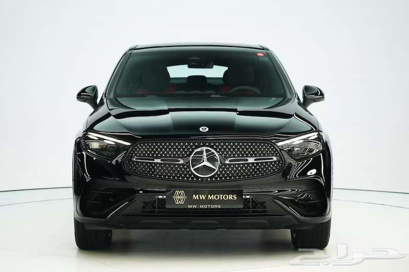 مرسيدس GLC 200 Coupe موديل 2025 أصفار خليجي أسود أحمر63133535716737111