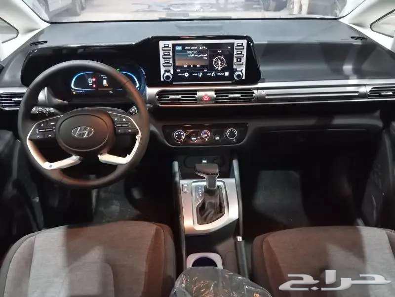 Hyundai Staria 7-seater 2025 cash and installments at the best prices63135026679427112
