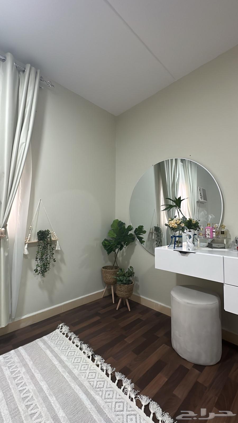 A 5-month-old girl's bedroom63087539139201111