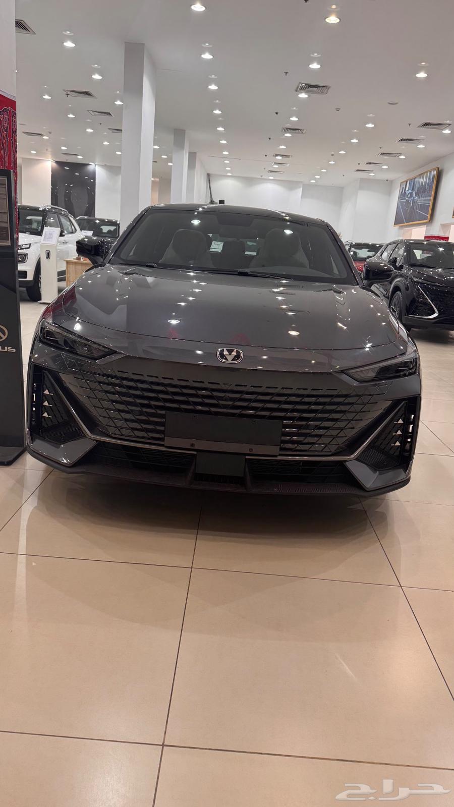 يوني في ايليت 2025 بسعر رمزي وحصري63133054048385118