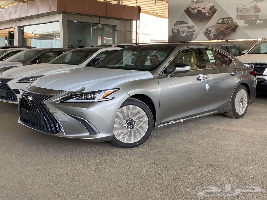 Lexus - ES350 CC - 2024, White Gulf, available at Al-Faridi Showroom631340145162251115