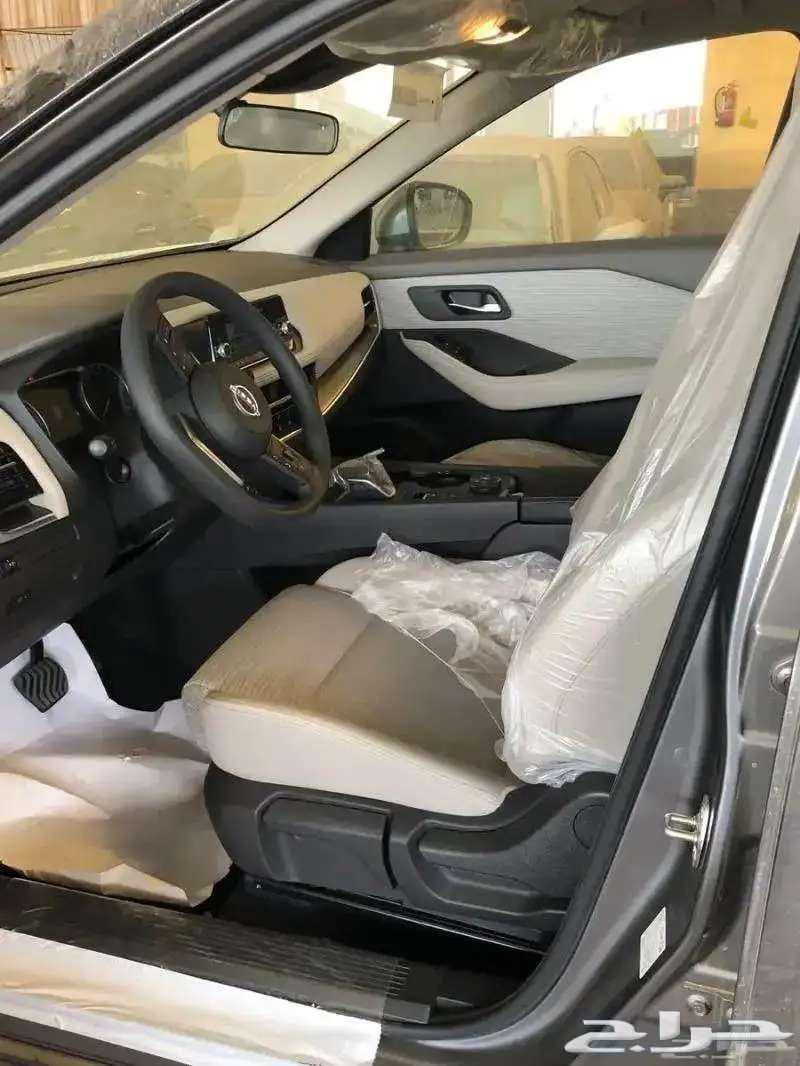Nissan X-Trail SV Half Full Double 7 Seats 2023 on installments of 1600 at Al-Hasan63129345755522114