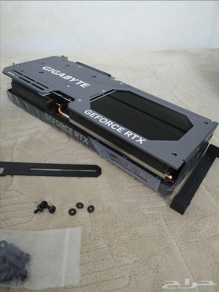 كرت شاشة 4070ti gigabite63085551307266112