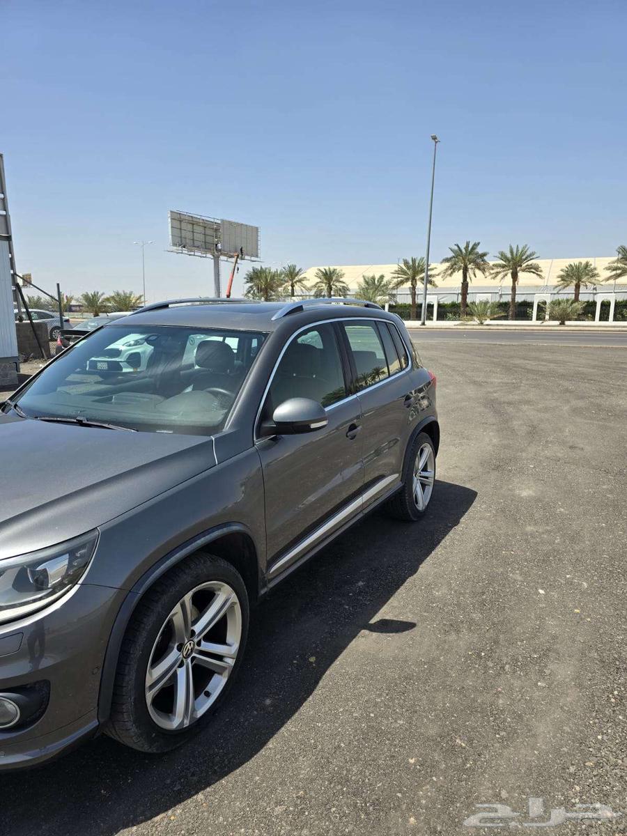 تم البيع   تم البيع63129693124865111