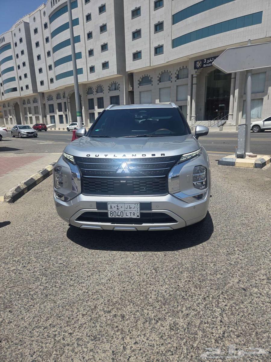 متسوبيشي أوتلاندر63131354111106110