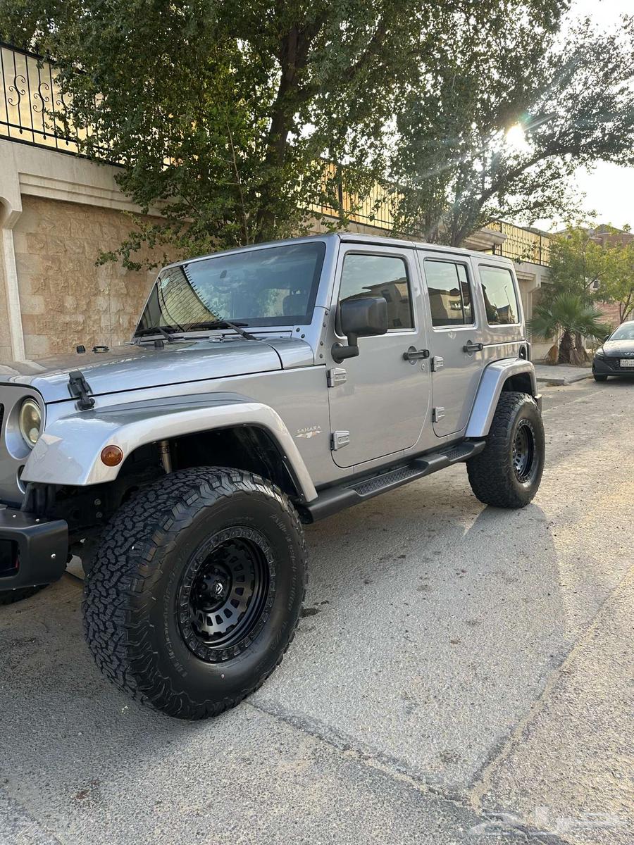 Jeep Wrangler Sahara 2014 - Very clean63125065114497111