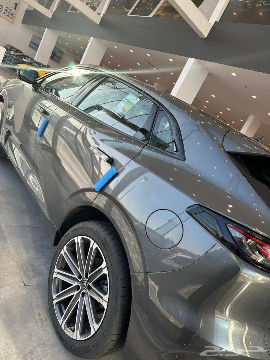 شانجان يوني كي 202563123608186754112