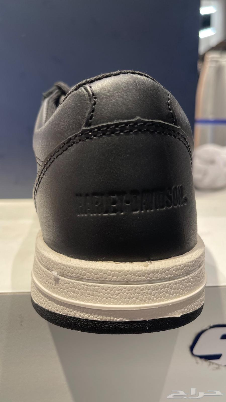 For sale, two pairs of shoes from Harley Davidson company63083474697091112