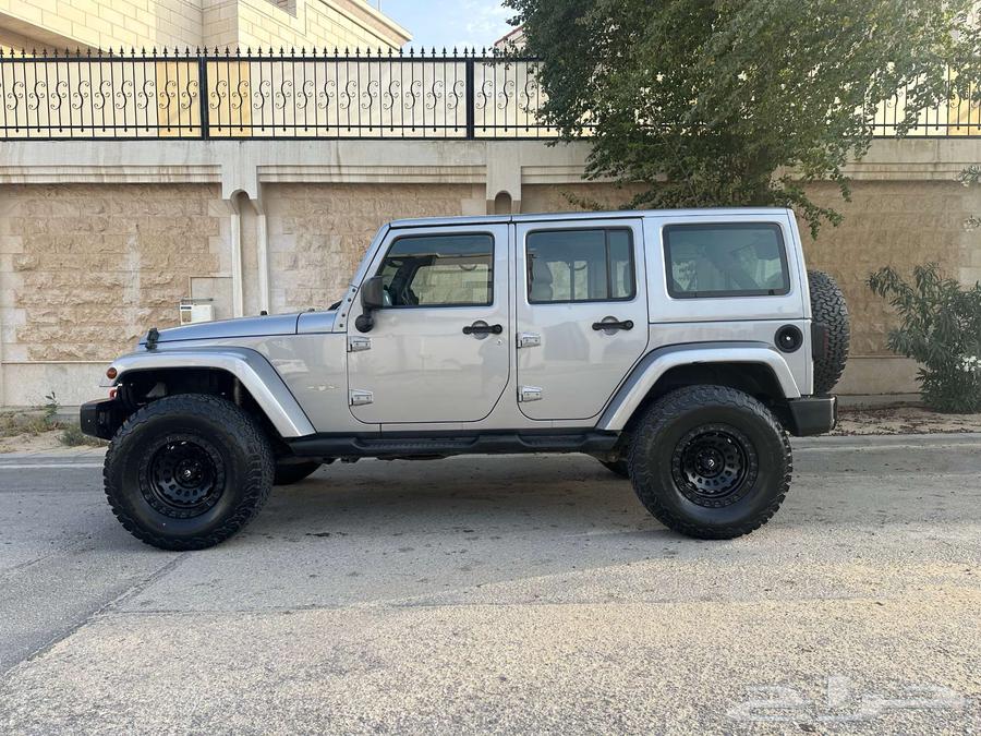 Jeep Wrangler Sahara 2014 - Very clean631250651144971120