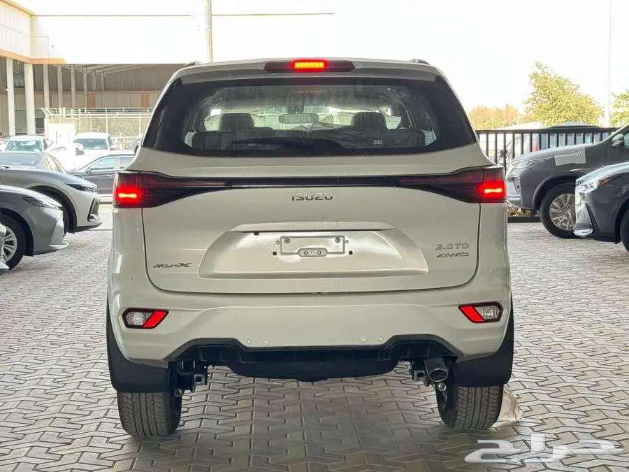 Isuzu MUX Limited 202563122539126786113