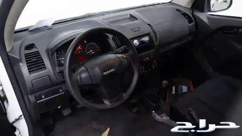 Isuzu D-MAX 2025 model sides63010959572481113