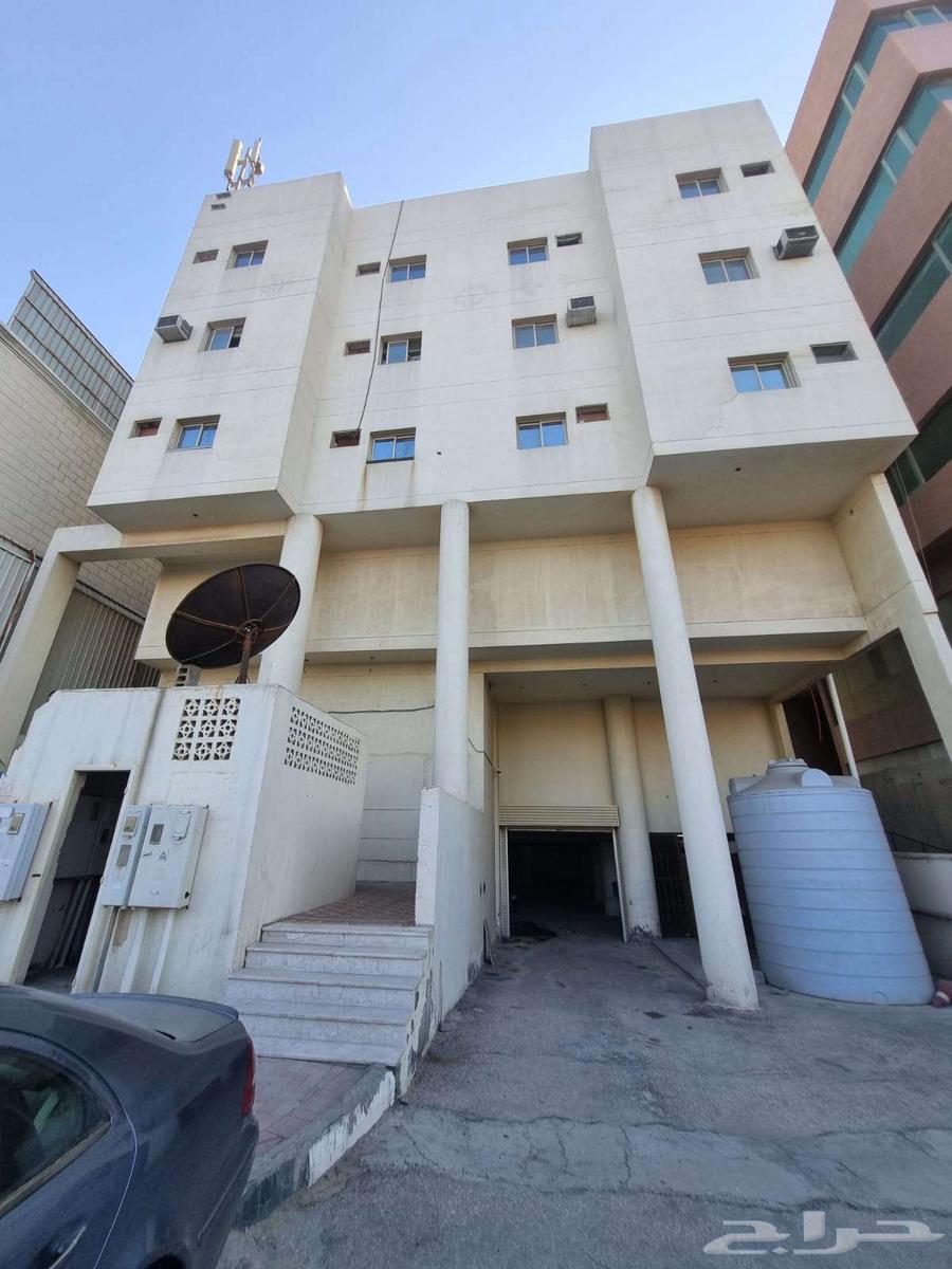 شقق عزاب للإيجار بحي الناصرية بأسعار تبدأ من 15.000 ريال63015216377347113