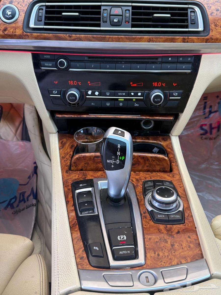 BMW 750Li 2009 اسود63115174369667114